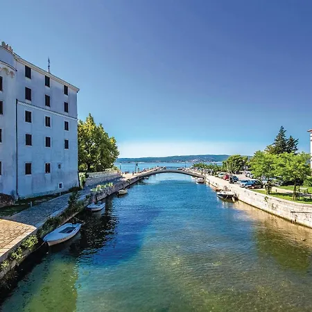 Front In With Wifi * Crikvenica